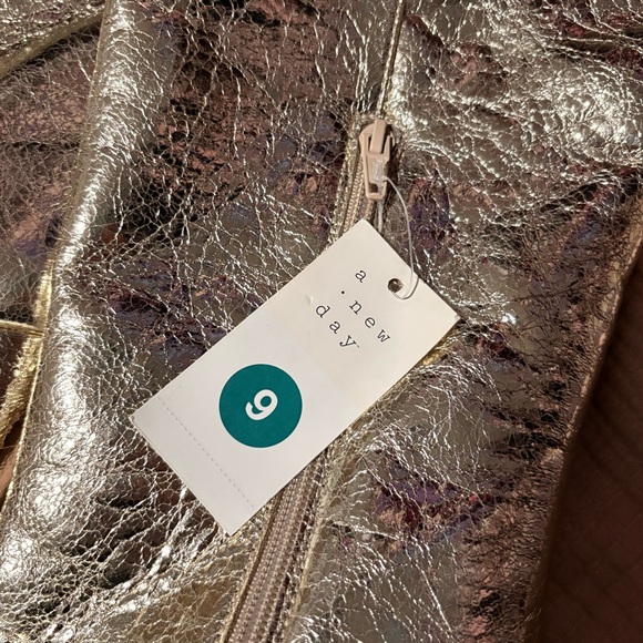 Womens Diva Stovepipe Tall Boots A New Day Gold Metallic, Size 9, NWT - Picture 6 of 7